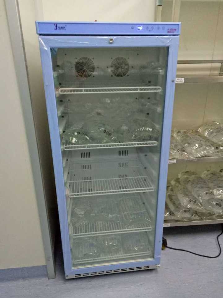 <b>40~45度恒温箱</b>